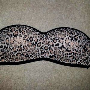 PINK STRAPLESS BRA SIZE SMALL